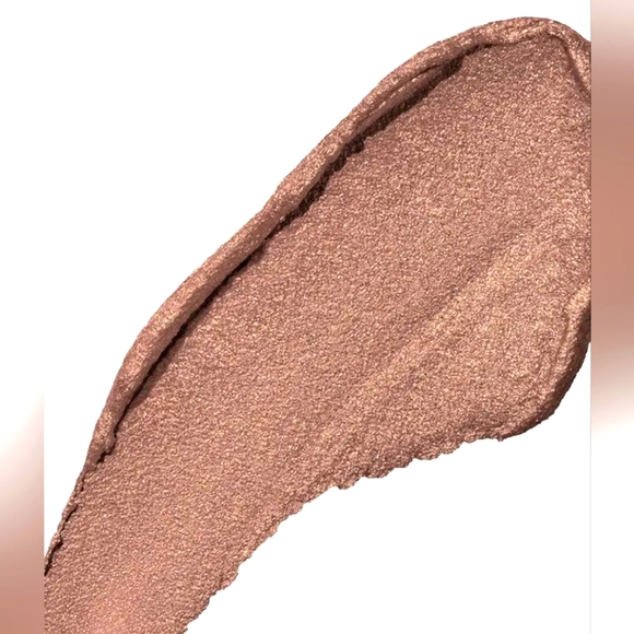 Almay 24-hour Wear Cream Eyeshadow & Goddess Lip-gloss- Pack of 3 - Picture 5 of 7